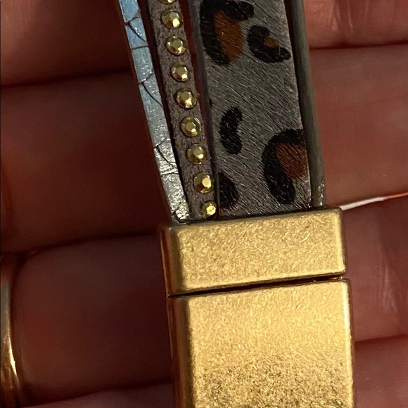 A beautiful bracelet what they magnetic clasp - Picture 5 of 5